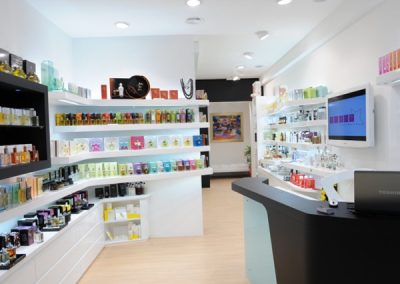 Ristrutturazione e realizzazione di Scent Profumeria
